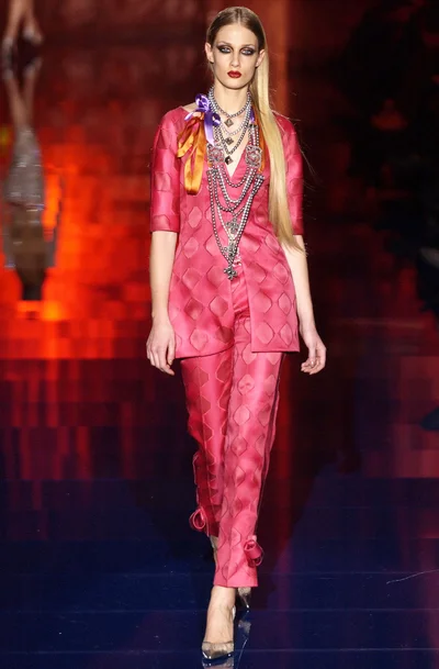 Look 27